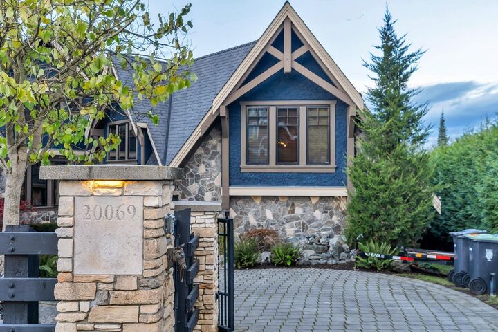 Property Photo:  20069 2 Avenue  BC V2Z 0A3 