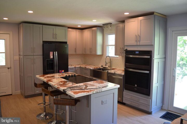 Property Photo: 999 Sunnyside Road PA 17036