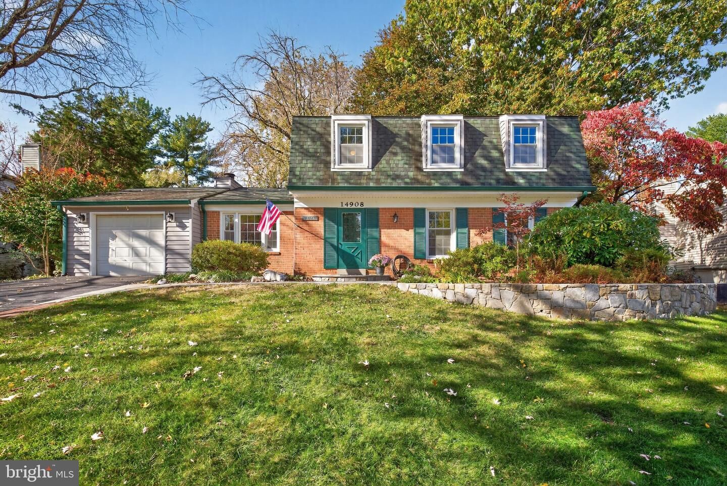 Property Photo: 14908 Pomquay Court MD 20878