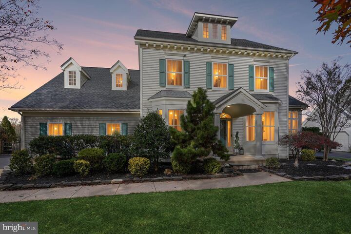 Property Photo: 6752 Eckert Court VA 20187