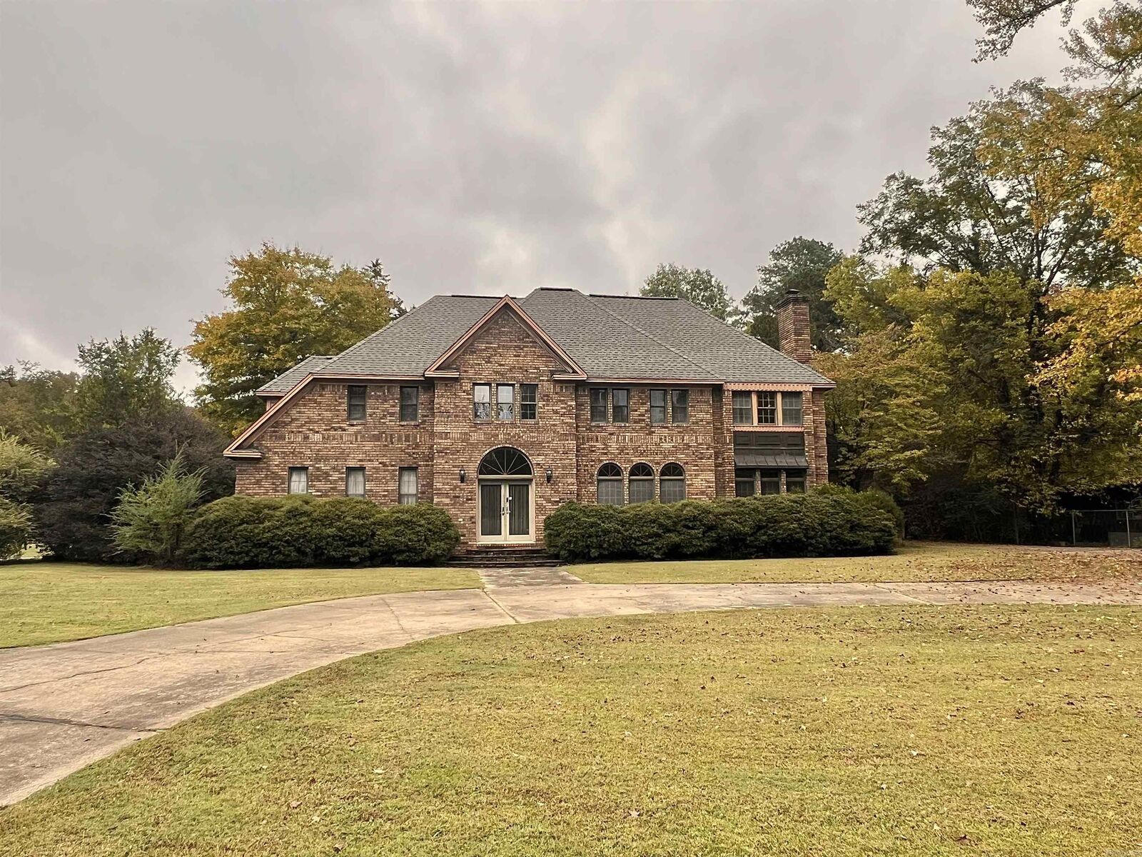 Property Photo: 10812 Bay Ridge Drive AR 72834