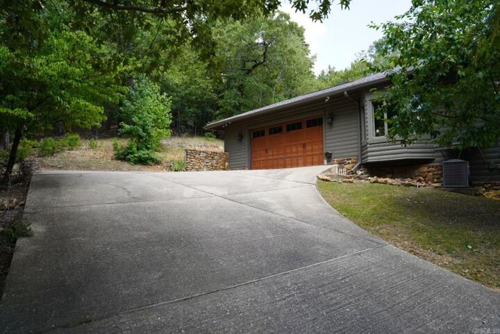 Property Photo:  202 Fawn Street  AR 71901 