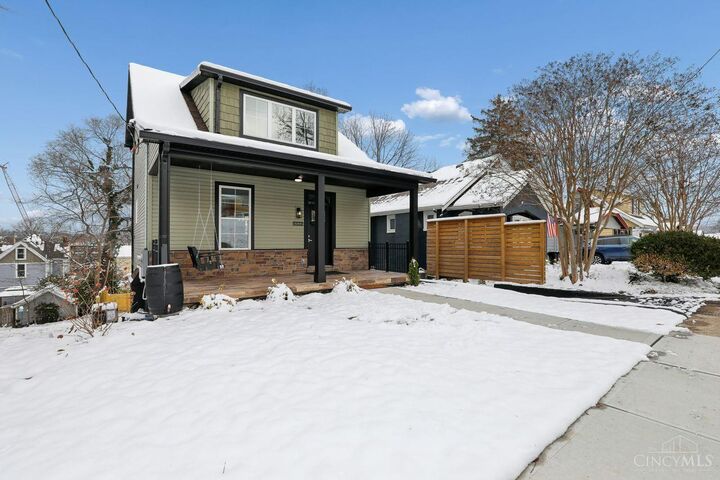 Property Photo: 5532 Dunning Place OH 45227
