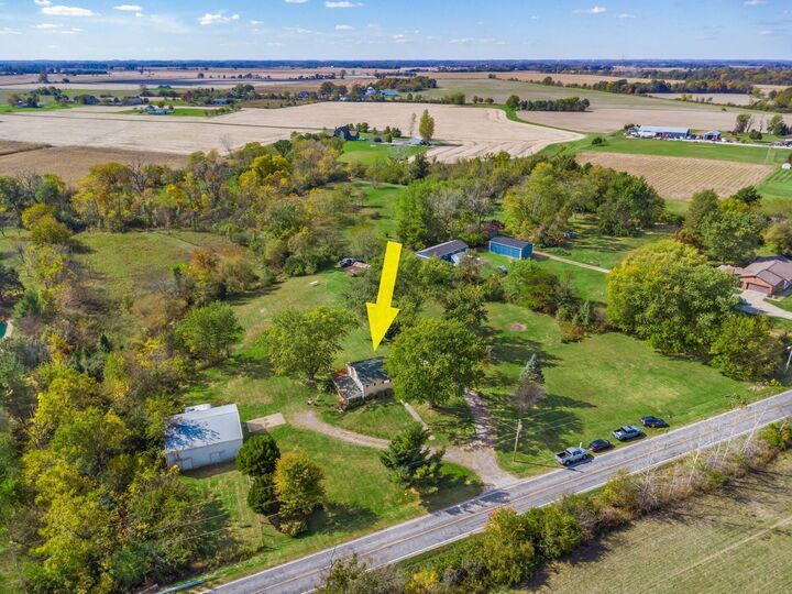 Property Photo:  4550 Lilly Chapel Opossum Road  OH 43140