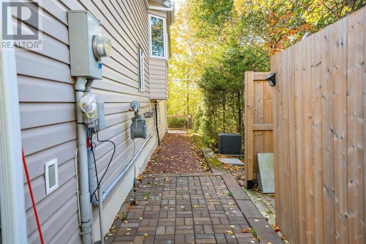 Property Photo:  536 Morrison Ave  ON P6B 6L4