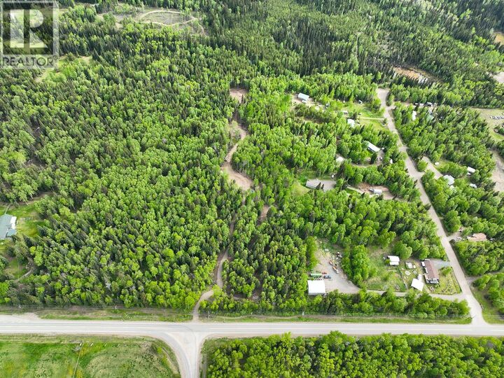 Property Photo:  962 Ness Lake Road Dl  BC V2K 5L7 