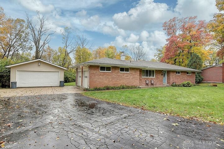 3436 S Dakar Drive  Beavercreek OH 45431 photo