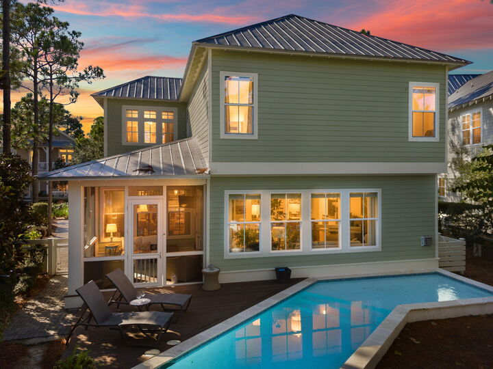 Property Photo:  384 E Royal Fern Way  FL 32459 