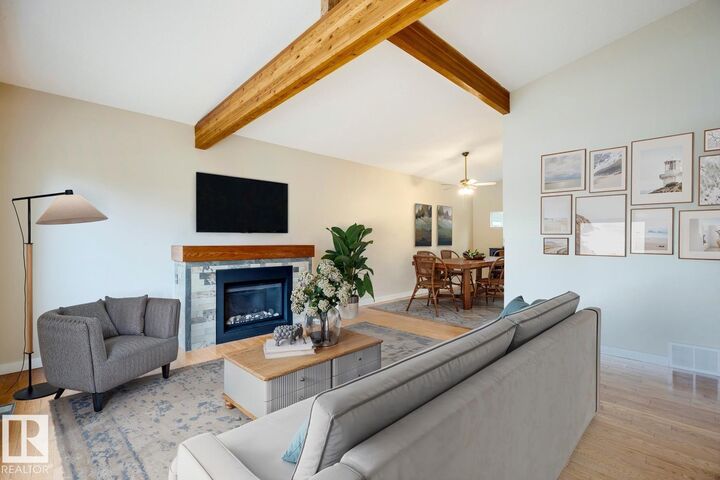 Property Photo:  15426 74 Avenue NW  AB T5R 2Y4 