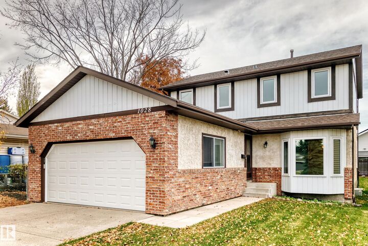 1028 107 Street NW  Edmonton AB T6J 6H2 photo
