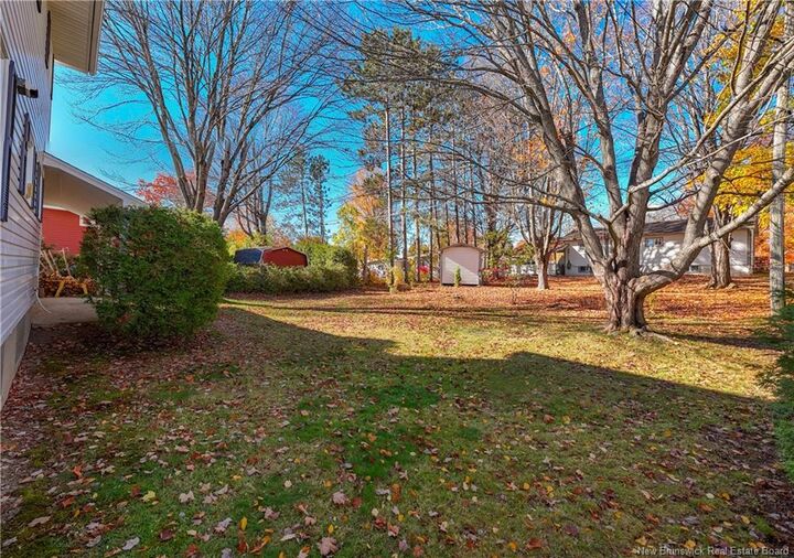 Property Photo:  117 Epworth Circle  NB E3A 2M7 