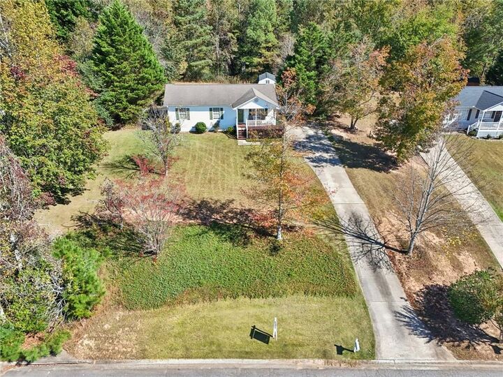 Property Photo: 111 Dawson Trace GA 30534