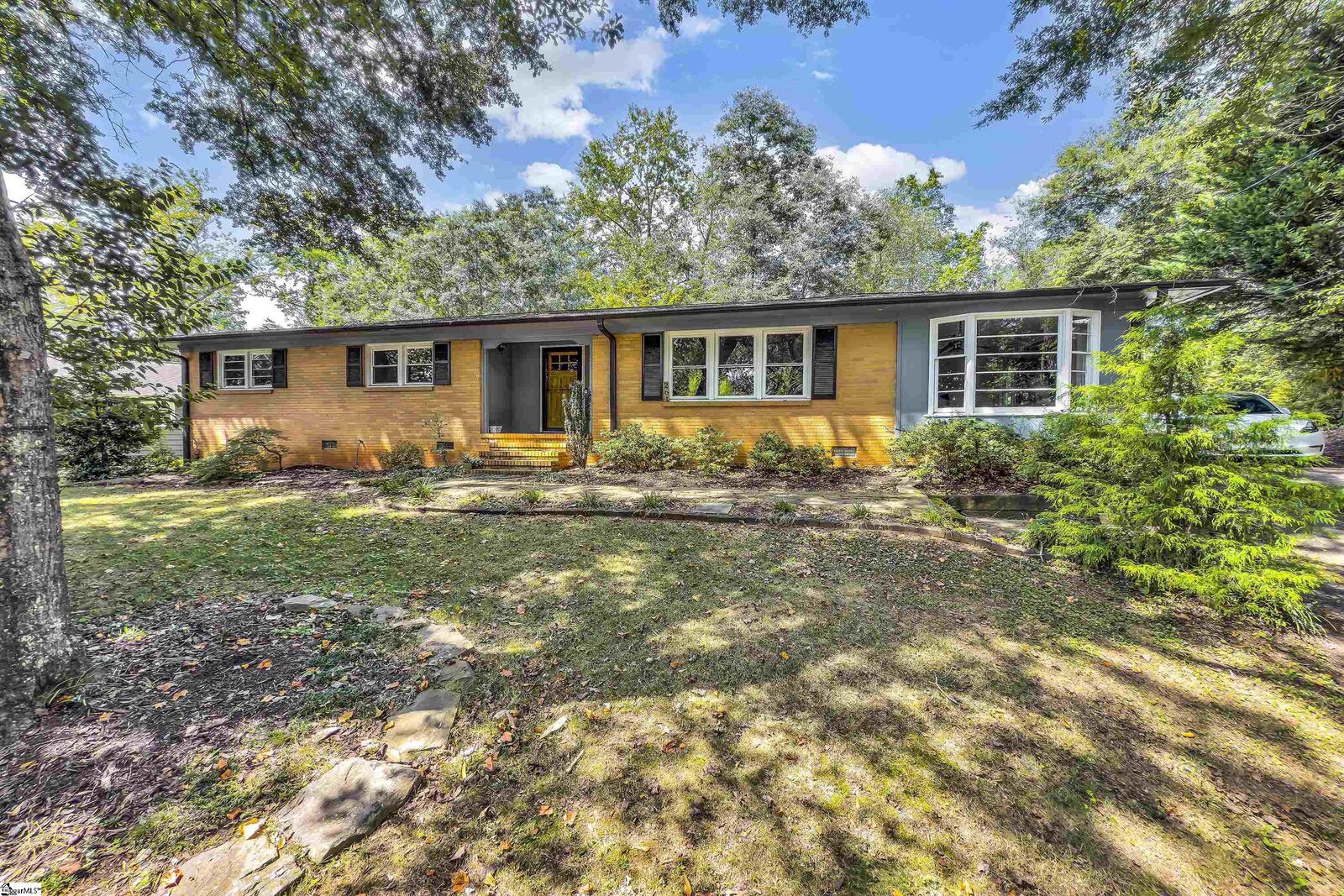 Property Photo: 261 Mohawk Drive SC 29609