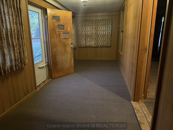 Property Photo:  130 N Walnut St  NE 68654 