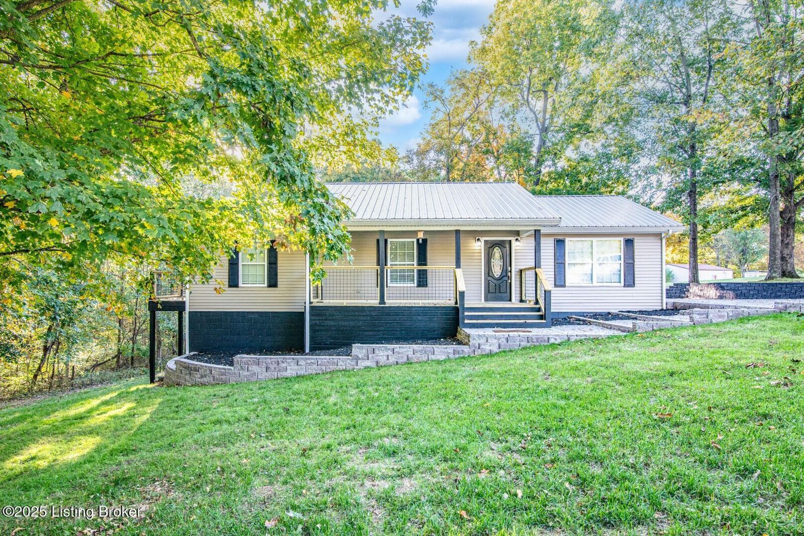 Property Photo: 624 Watson School Rd KY 42754