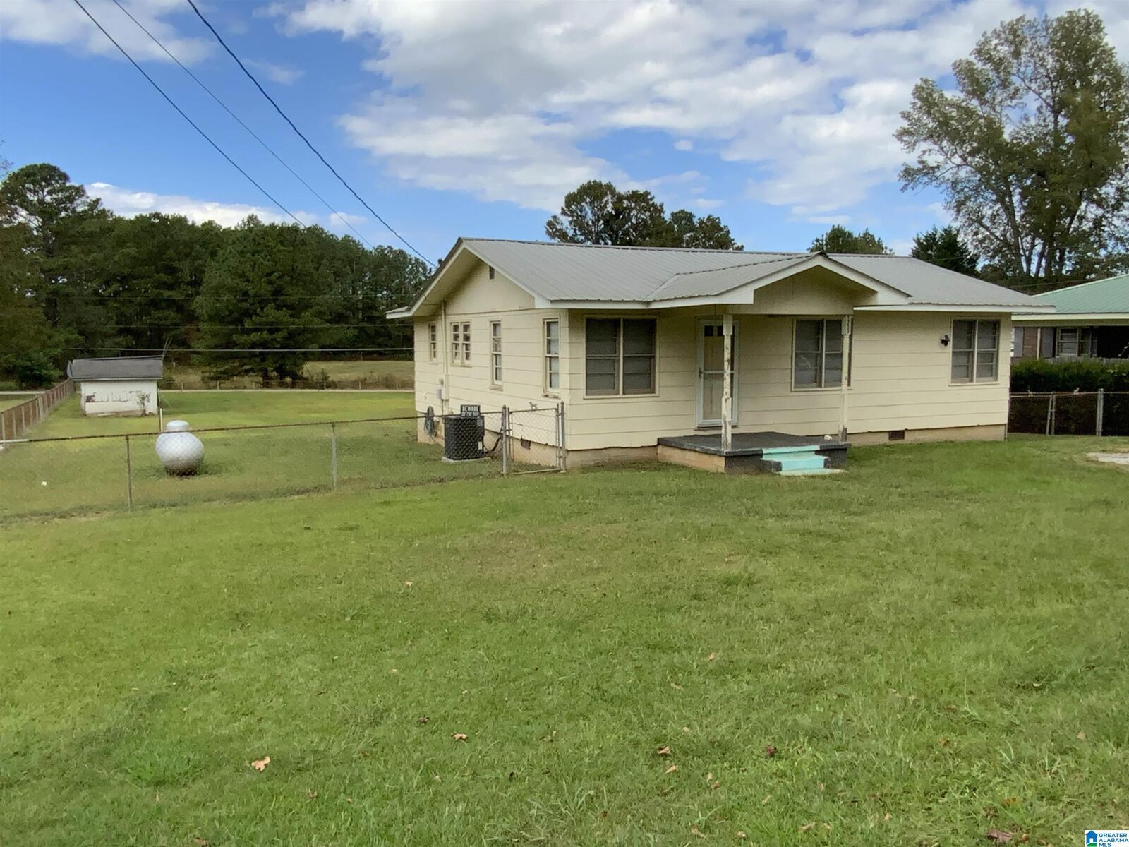 Property Photo:  1733 Steinburg Road  AL 36272