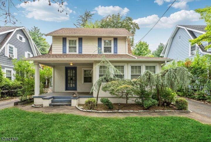 Property Photo:  237 Goffle Rd  NJ 07450 