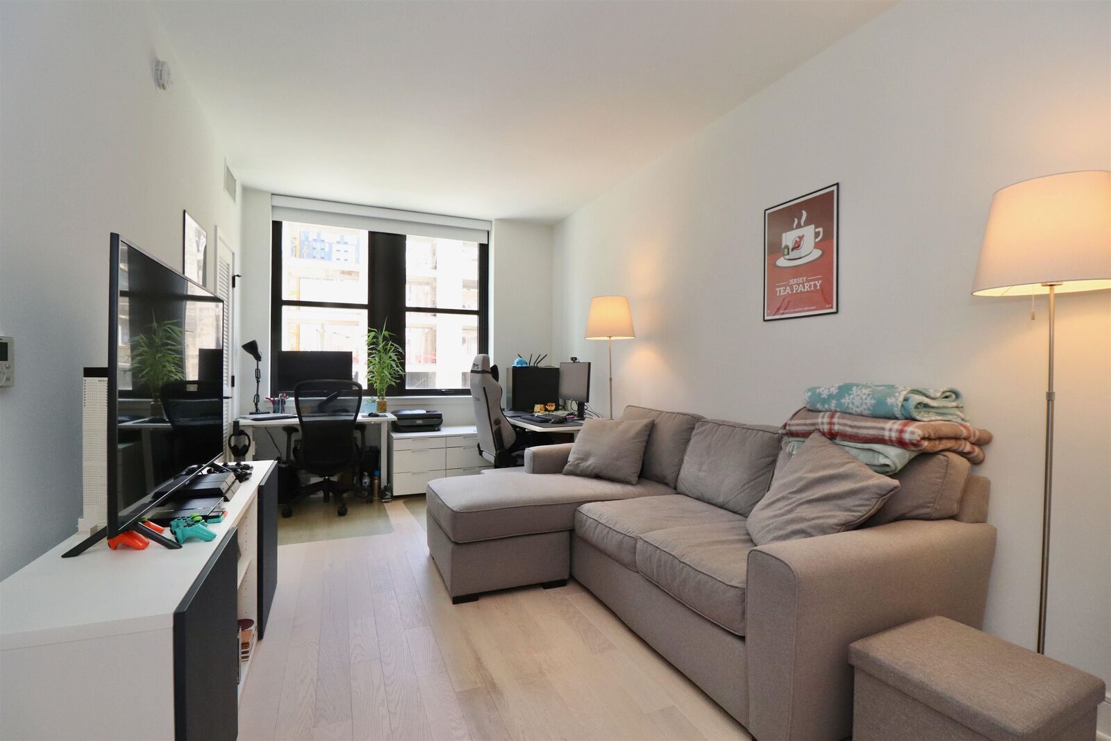 Property Photo:  10 Provost St 314  NJ 07302 