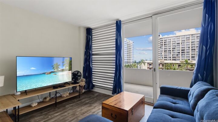 Property Photo:  1720 Ala Moana Boulevard 803B  HI 96815 