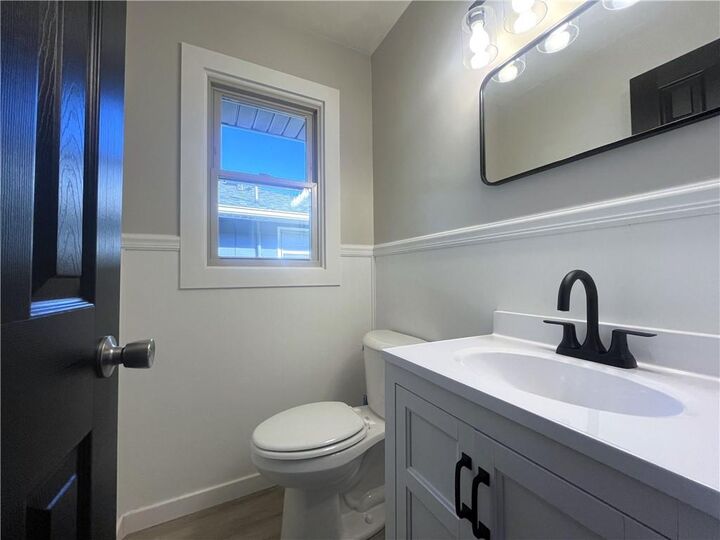 Property Photo:  239 Southwest Drive  MO 64601 