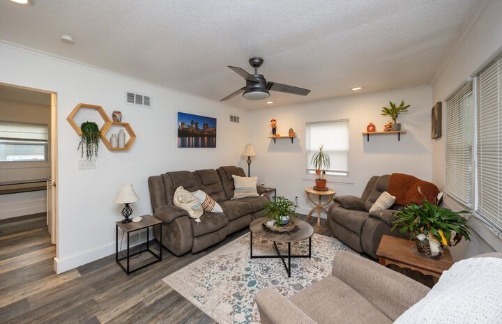 Property Photo:  3417 59th Street  IA 50322