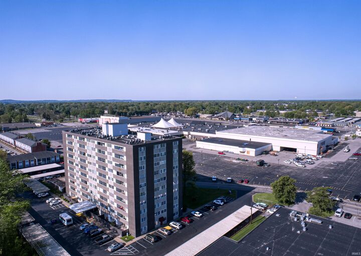Property Photo:  1100 Erie Avenue 707  IN 47715