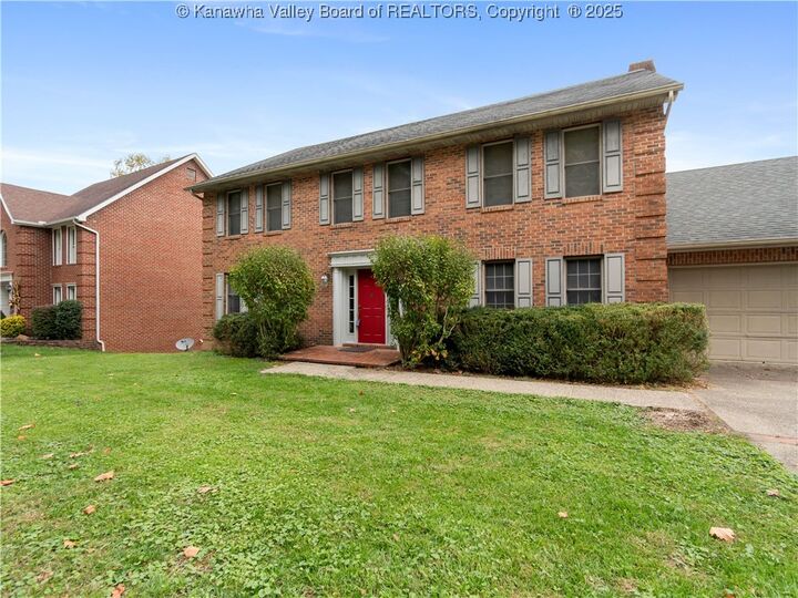 Property Photo:  6 Oakbrook Drive  WV 25705