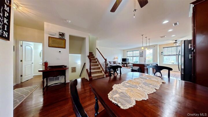 Property Photo:  15 Lindentree Lane  NY 10940 