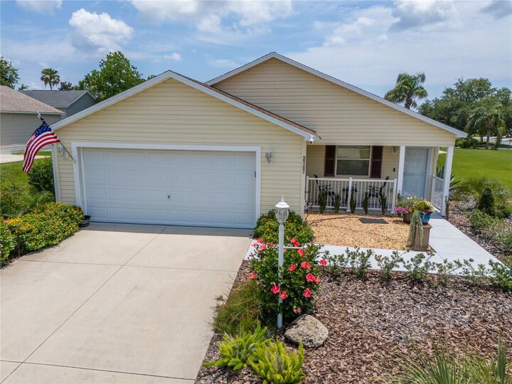 Property Photo:  2167 Kerwood Loop  FL 32162 