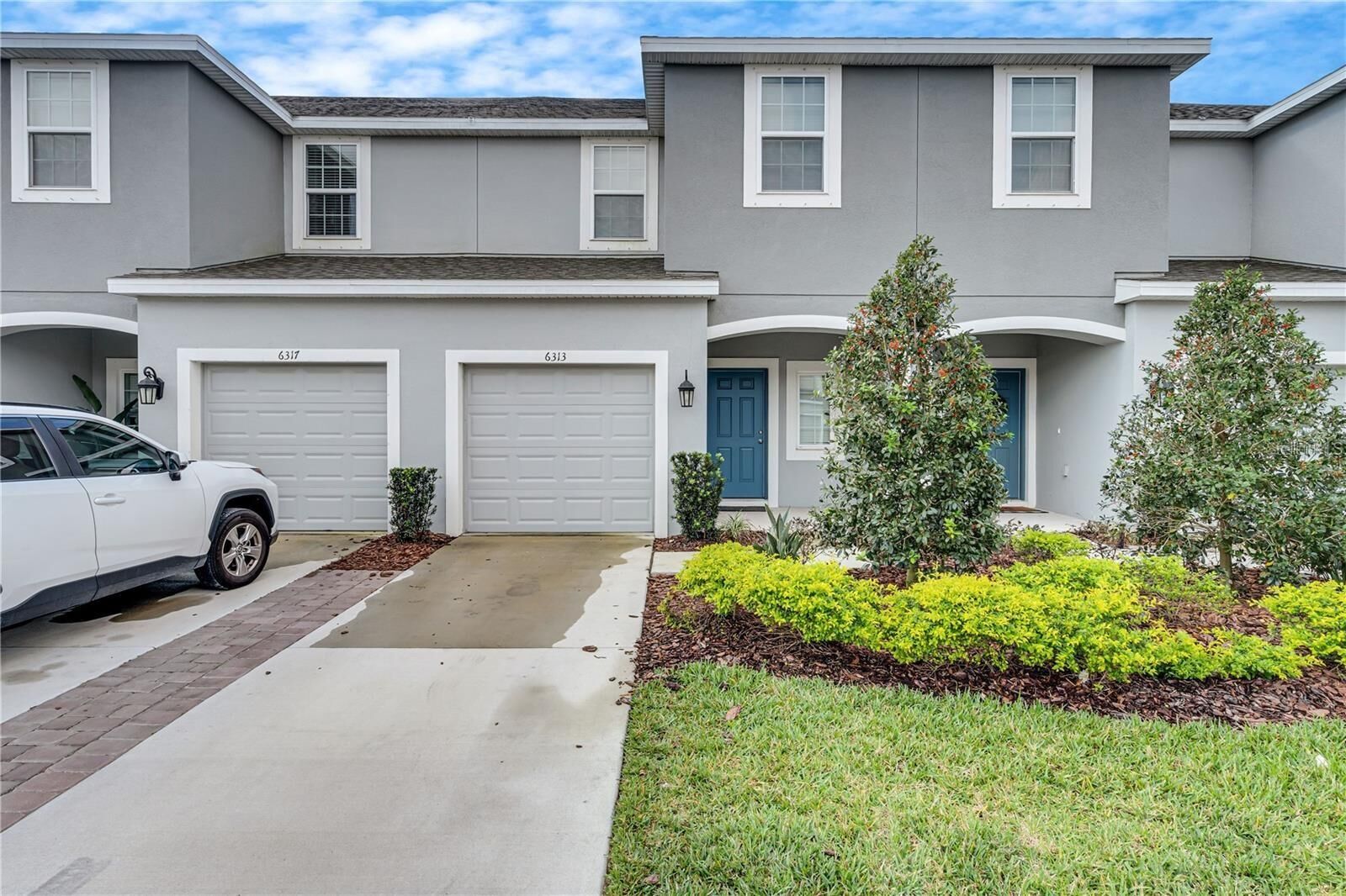 Property Photo:  6313 Willowside Street  FL 34221 