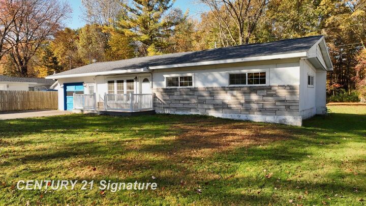 Property Photo:  10462 S Graham Road  MI 48655