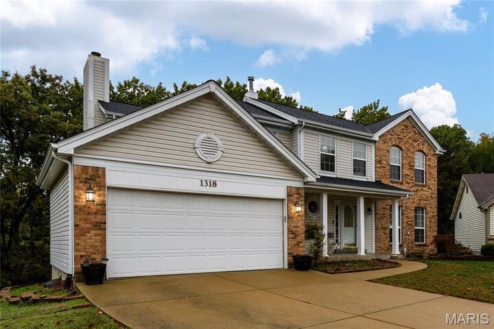 Property Photo:  1318 Summers End Drive  MO 63026