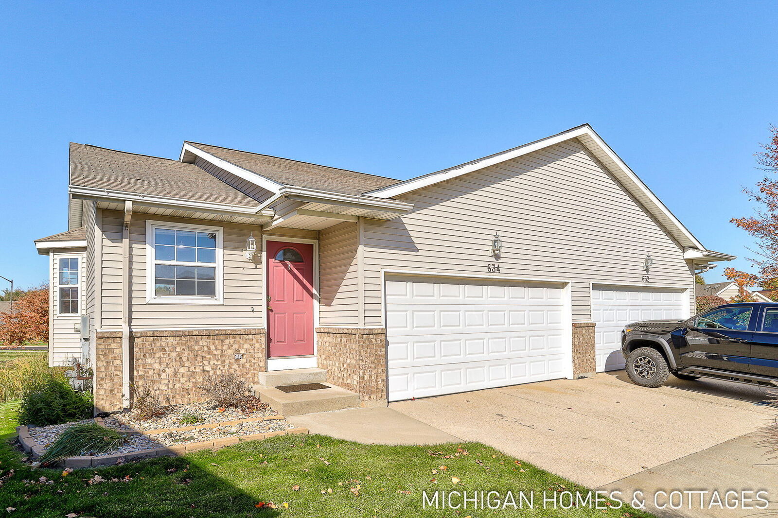 Property Photo:  634 Wilshire Court  MI 49423 