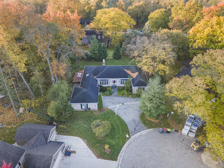 Property Photo:  616 Saint Andrews Court SE  MI 49546 