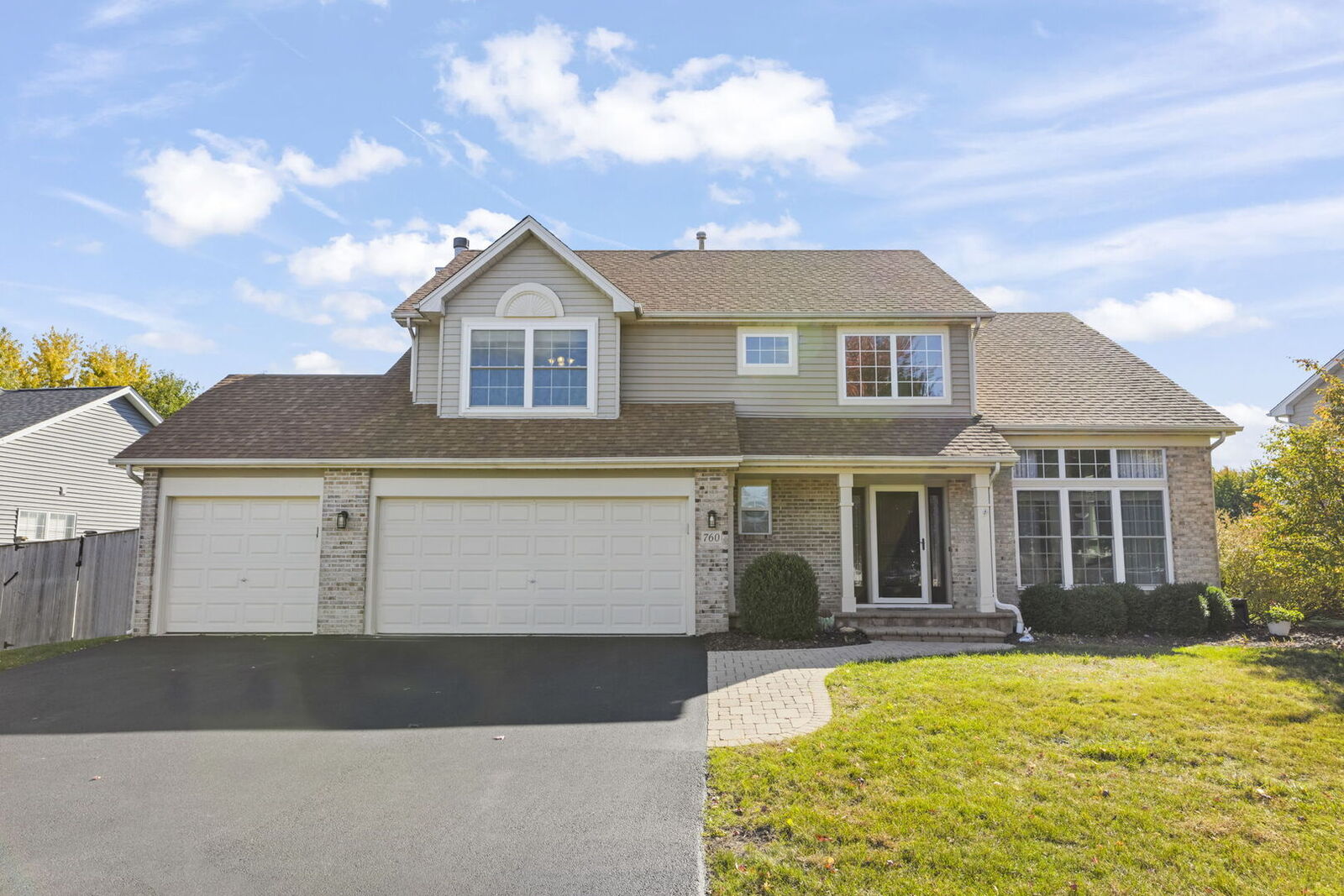 Property Photo:  760 Churchill Lane  IL 60543