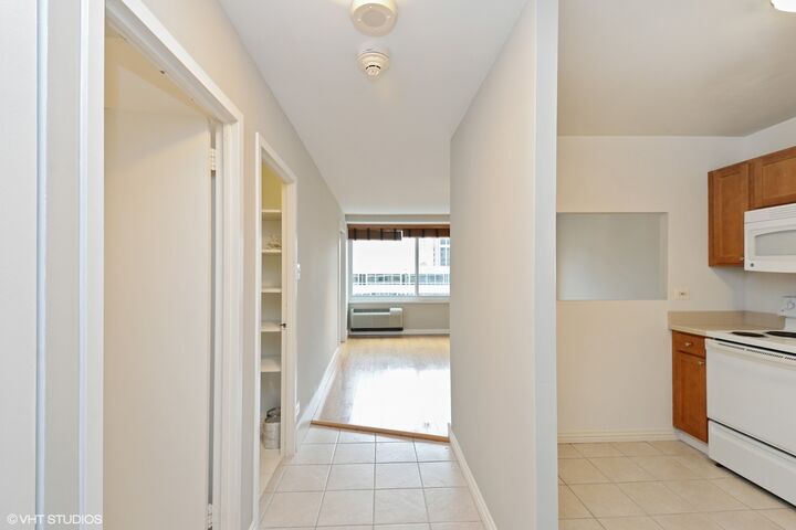 Property Photo:  211 E Ohio Street 2505  IL 60611