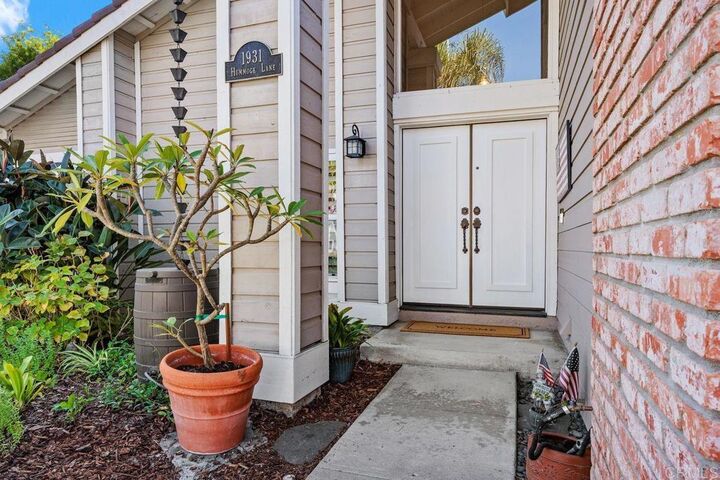 Property Photo:  1931 Hummock Lane  CA 92024 