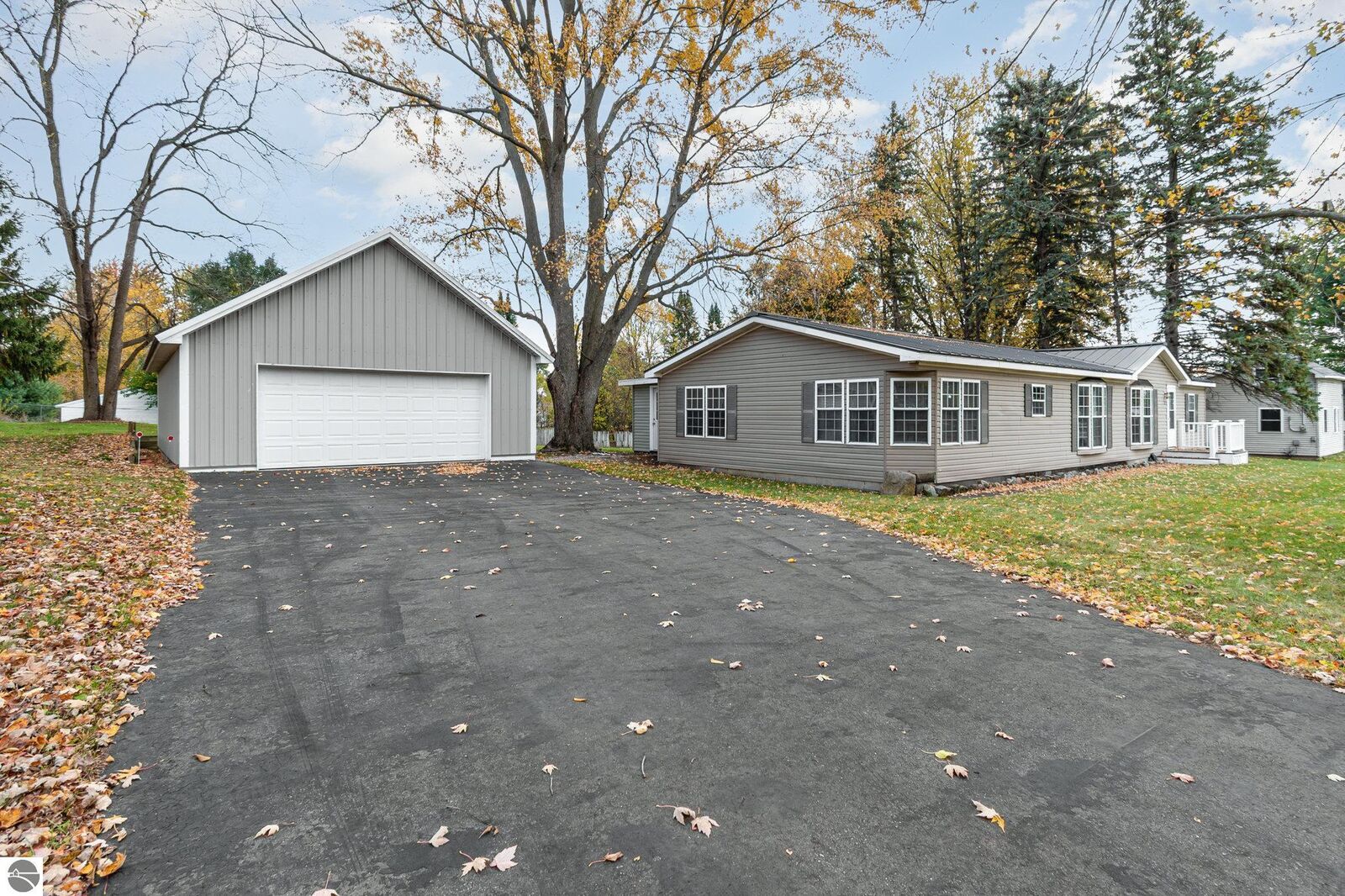 Property Photo: 532 Teman Street MI 48880