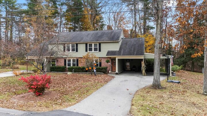 Property Photo:  33 David Drive  NH 03055 