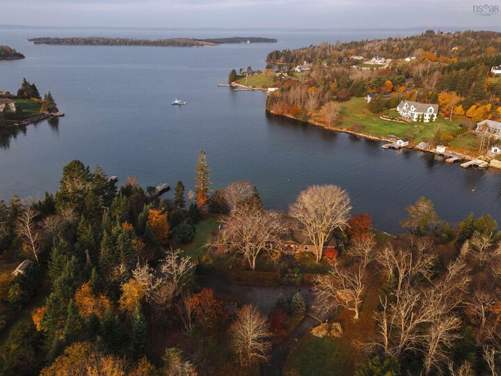 Property Photo:  10680 Peggys Cove Road  NS B3Z 3E6 