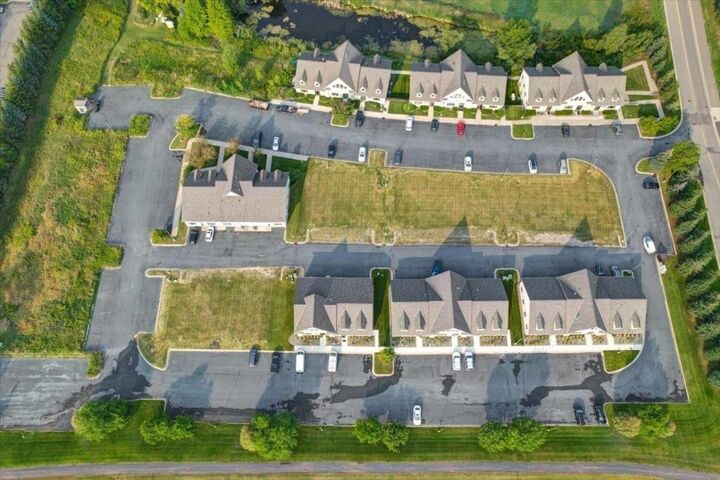 Property Photo:  847 Meander Court  MN 55340 