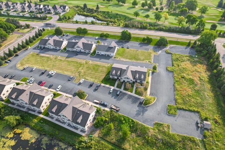 Property Photo:  847 Meander Court  MN 55340 