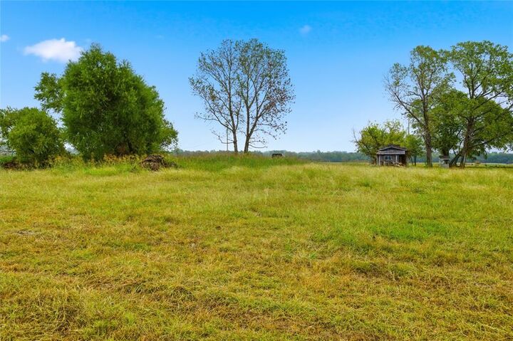 Property Photo:  10750 Fm 128  TX 75432