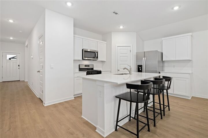 Property Photo: 4423 W Canyon Run Drive AR 72704