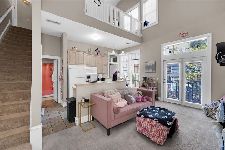 Property Photo: 340 N Campbell Avenue 11 AR 72701