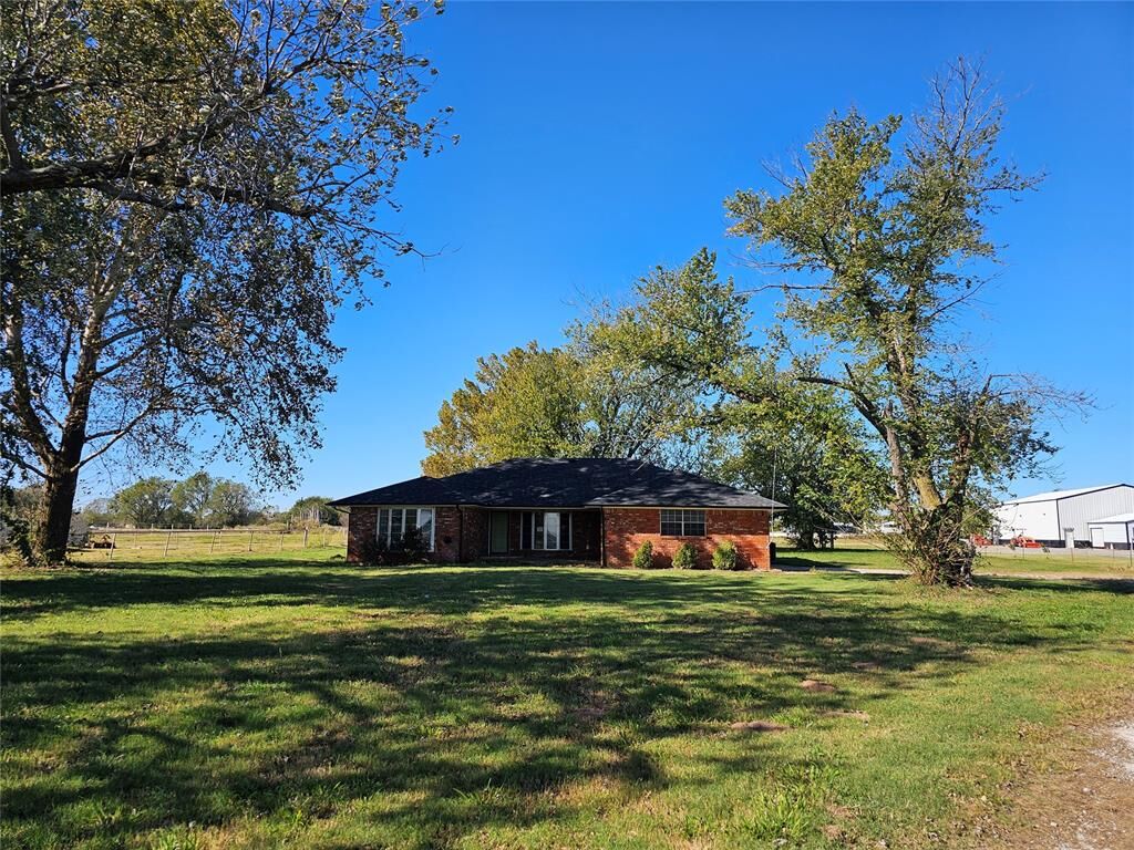 Property Photo:  2800 NW 72nd Avenue  OK 73072 