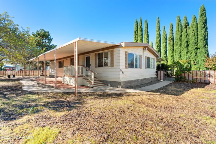Property Photo:  8861 E Raven Court  AZ 86314