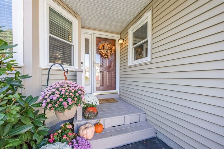 Property Photo:  18 Tisdale Dr 18  MA 02030 