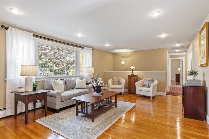 Property Photo:  9 Wing Terrace  MA 01803 