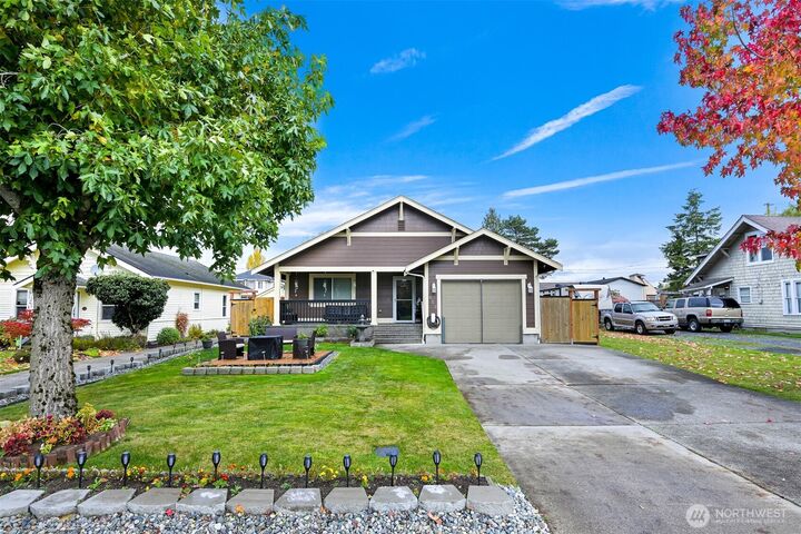 Property Photo: 652 H Street WA 98230